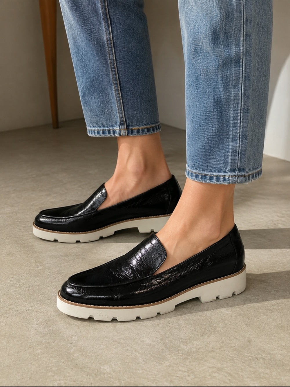 Vionic Kensley Black Patent Leather Slip-On Loafers Size 8